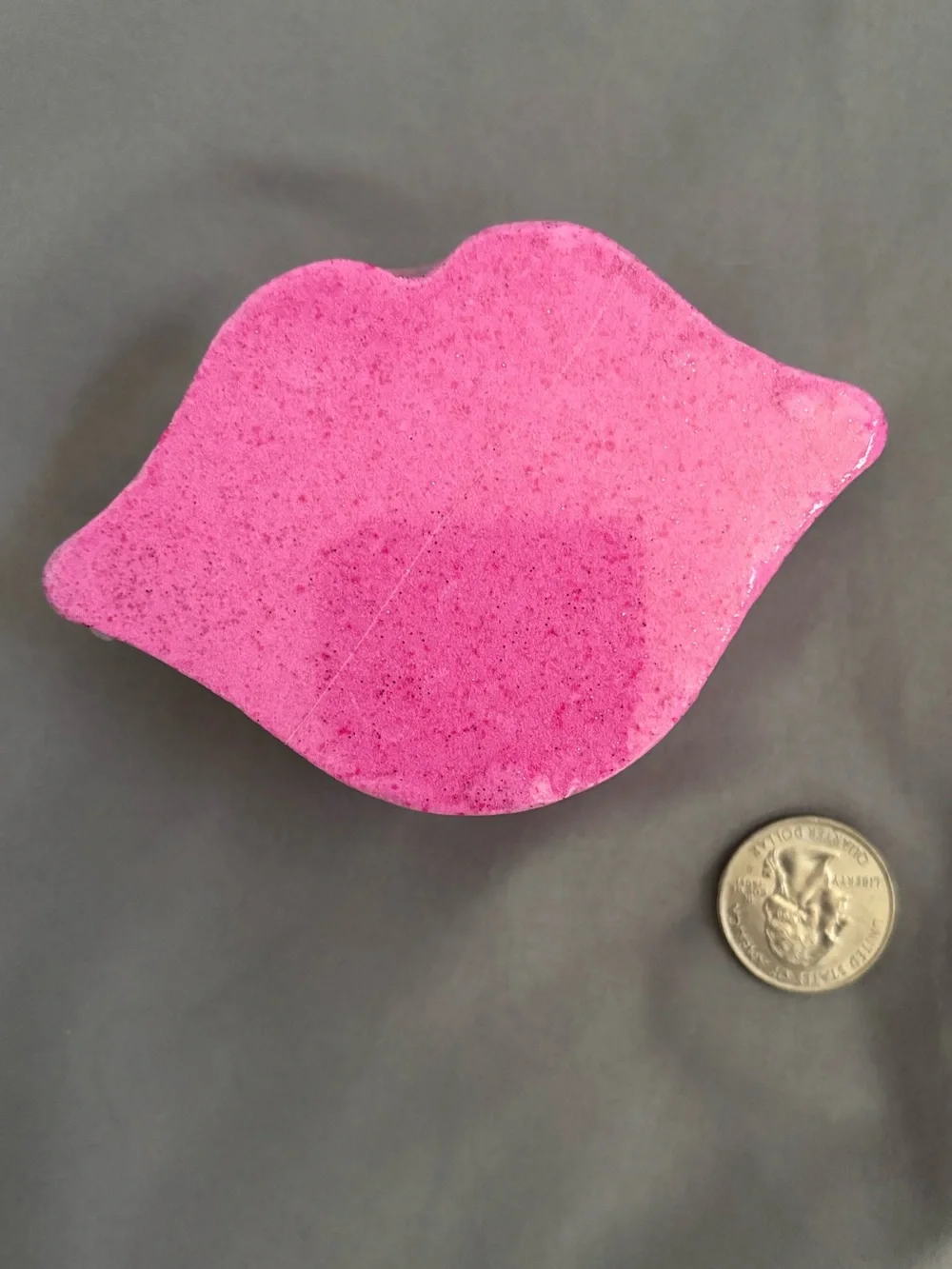 Lips bath bomb - Picture 2 of 2